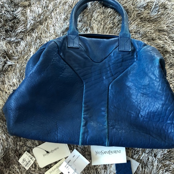 🆕 YSL “Easy” Handbag - Picture 3 of 7